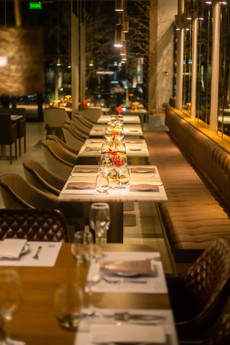 Modesto Alvear Casa De Café